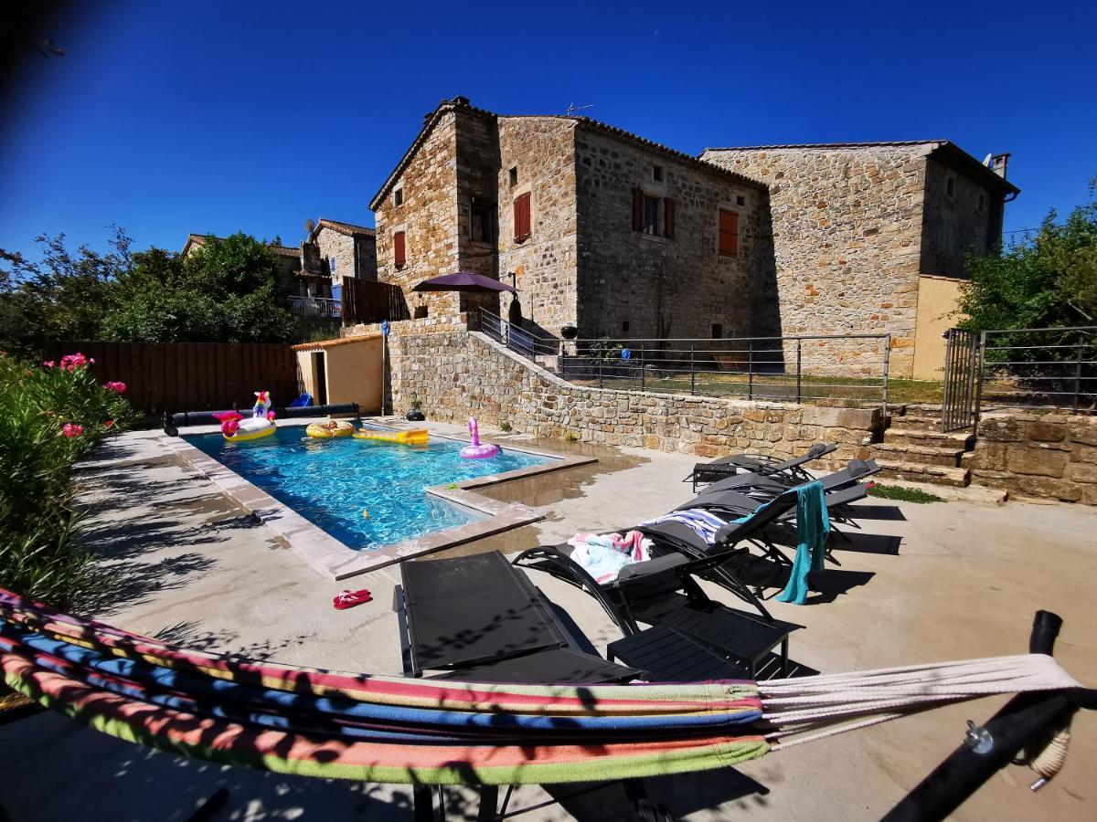 Magnifique Gite En Pierres 6 Personnes Avec Piscine Privee Ardeche Plein Sud Lablachere ภายนอก รูปภาพ